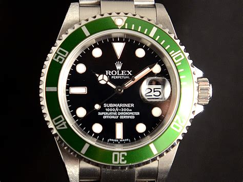 rolex submariner ghiera verde 2003|rolex green boxes.